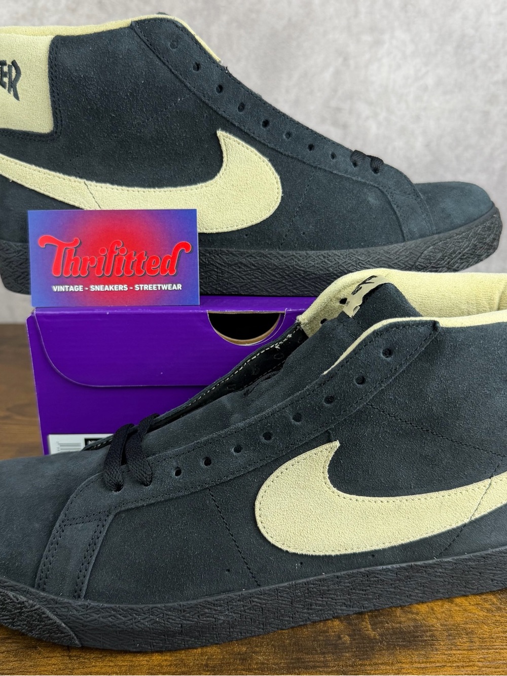 NEW Nike SB Blazer Mid x Thrasher Magazine Black Gold Gum Size 11.5 JA1590-001